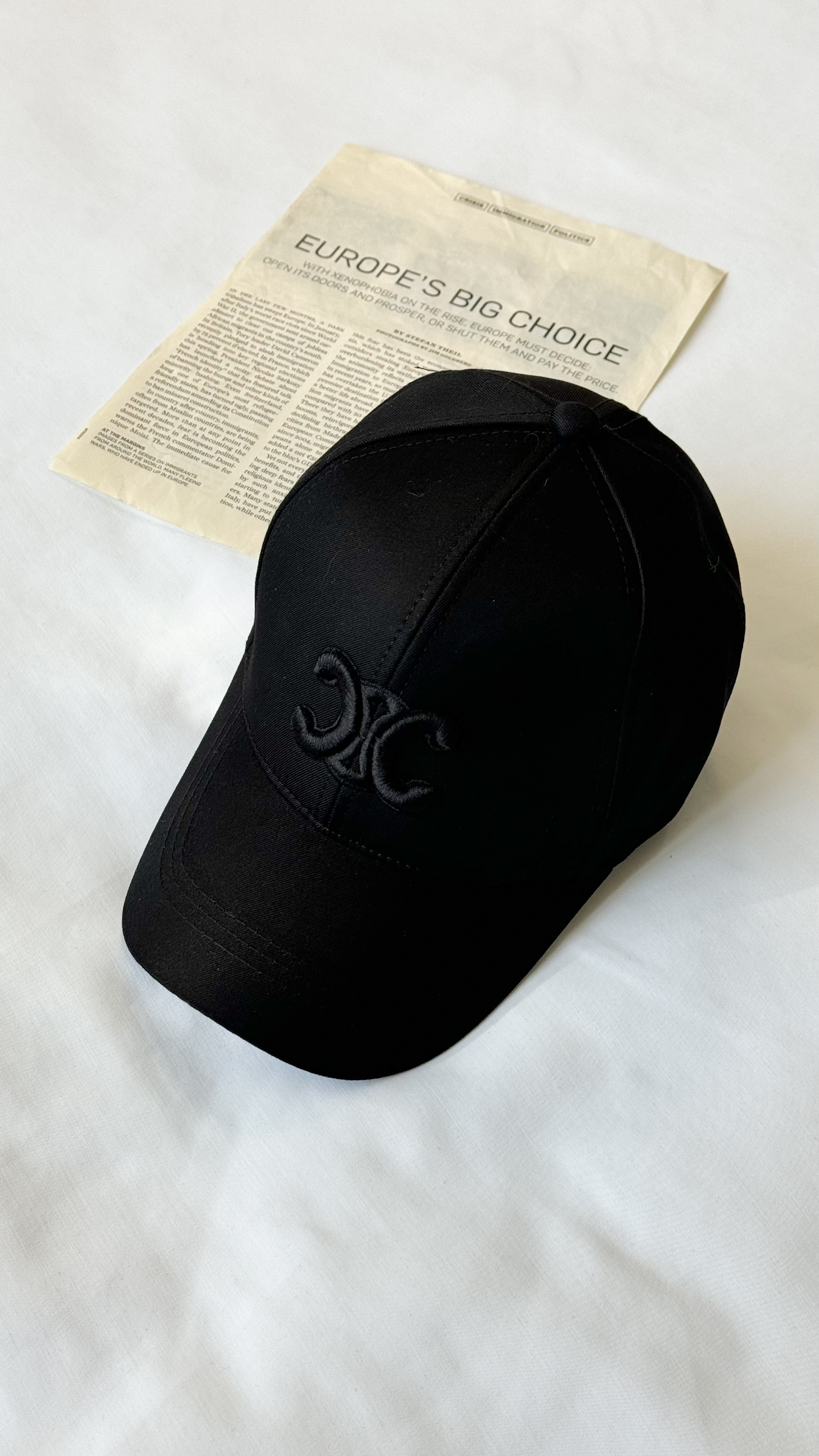 نمای دیگر از کلاه سلین طرح دار رنگ مشکی مشکی