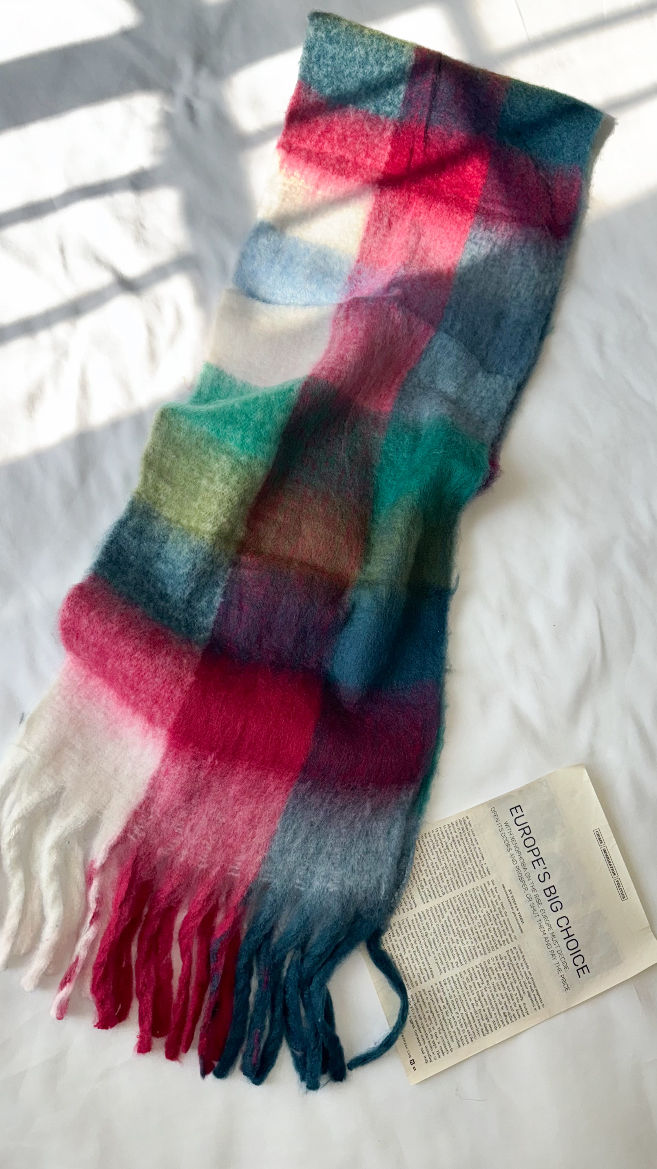 نمای دیگر از بیگ اسکارف چهارخونه پینترستی 10 رنگ تک رنگ