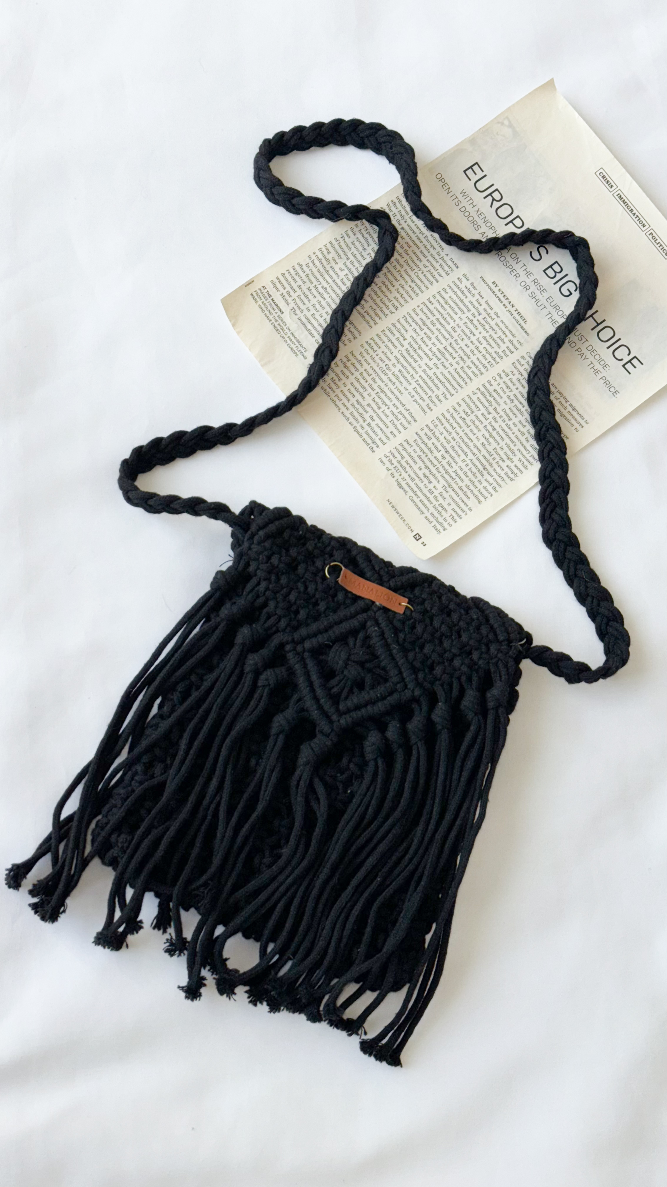 نمای دیگر از کیف مکرومه ریش رنگ مشکی