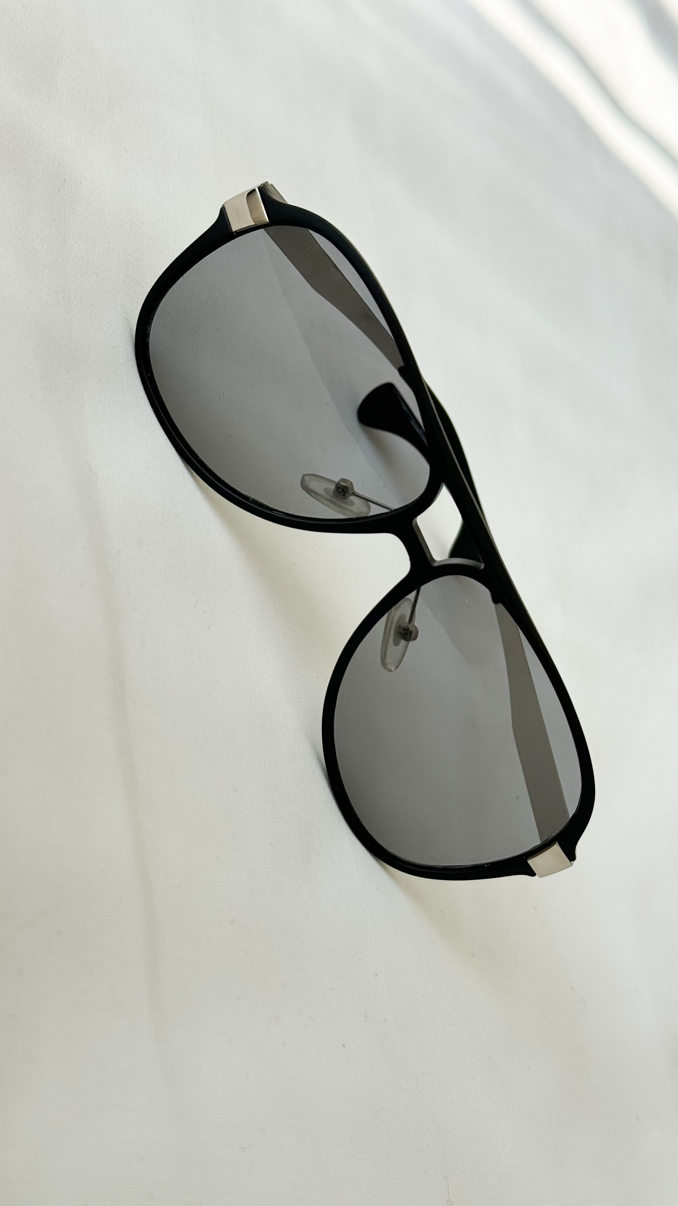 نمای دیگر از عینک مردانه رنگ تک رنگ