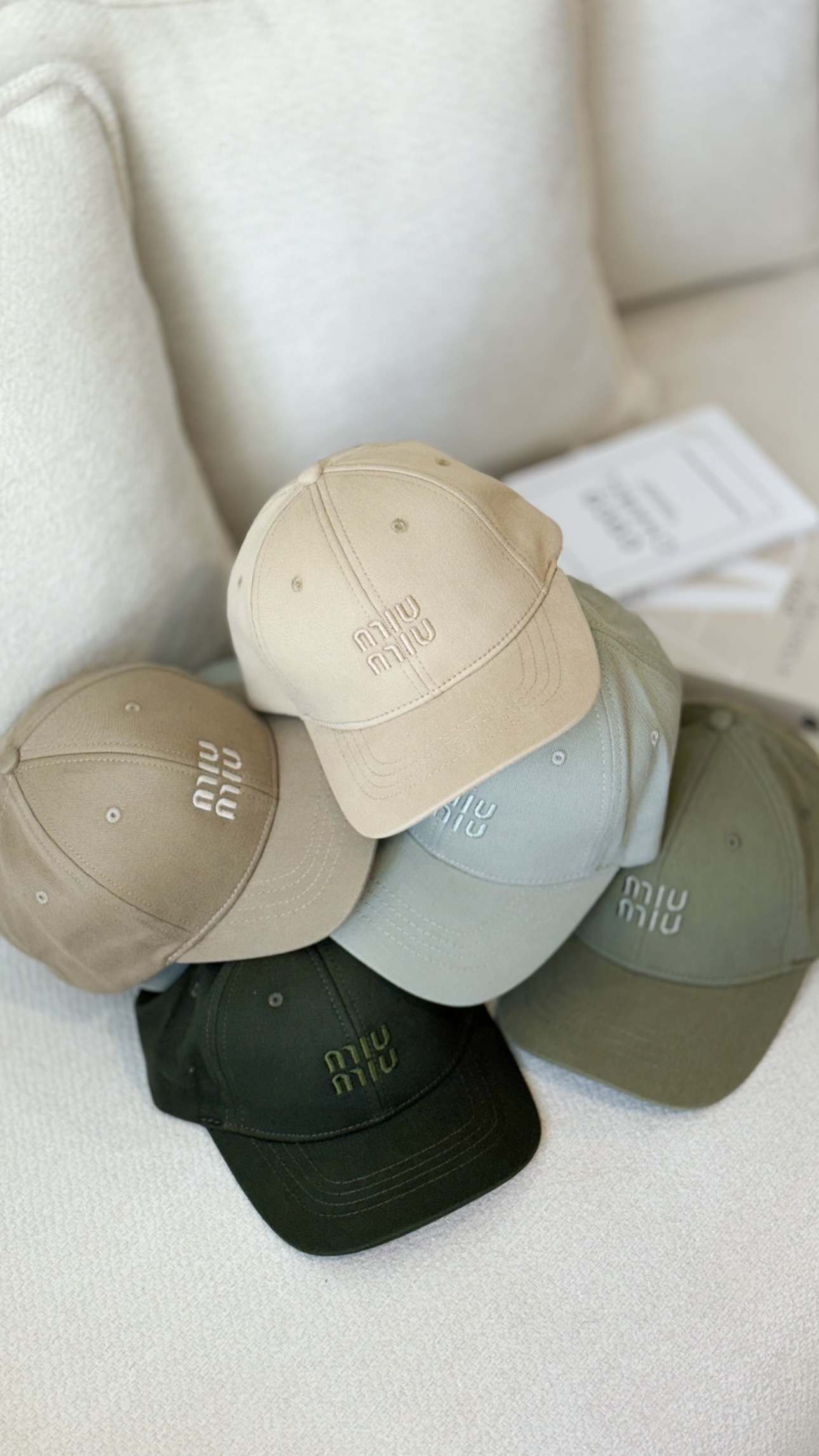کلاه بیسبالی زنانه طرح miu miu