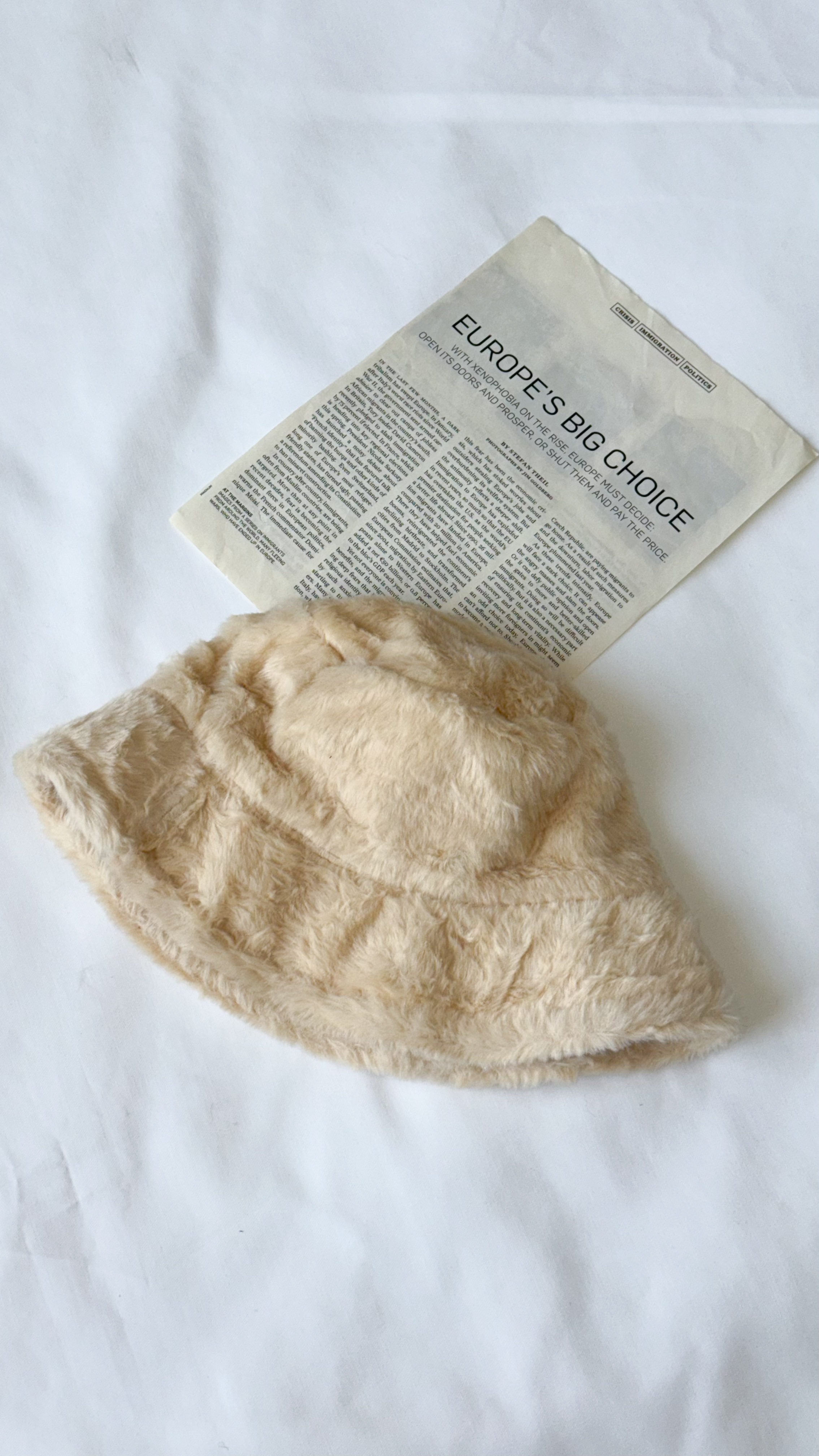 نمای دیگر از کلاه باکت خز