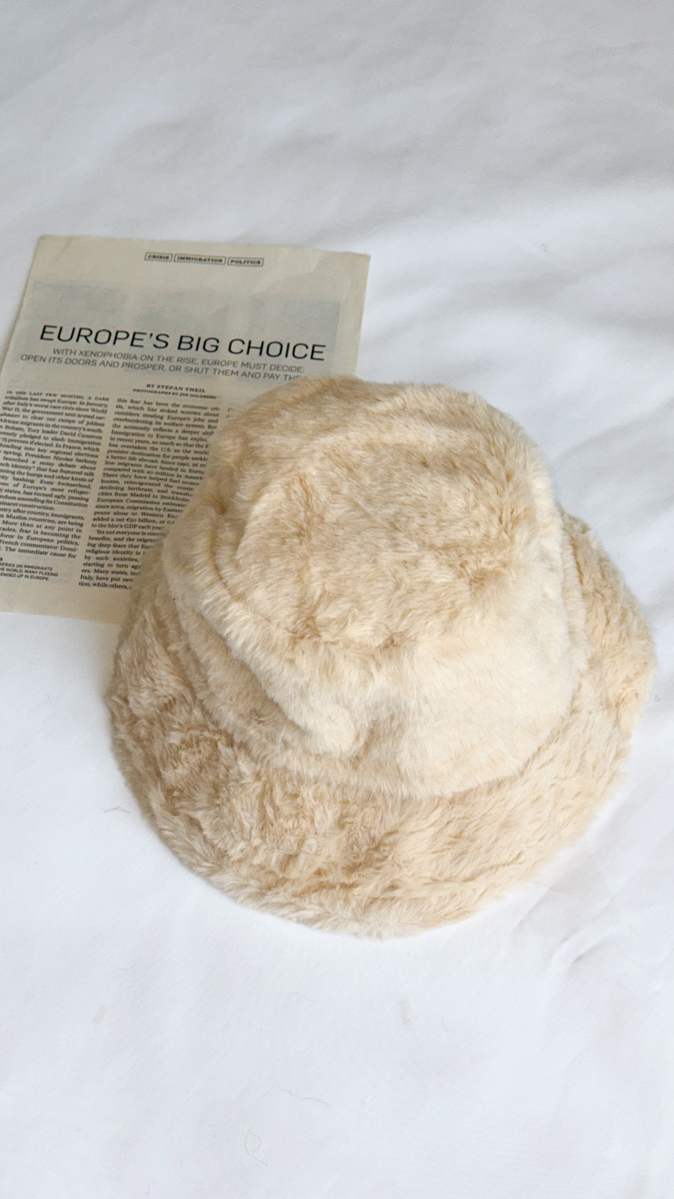 نمای دیگر از کلاه باکت خز