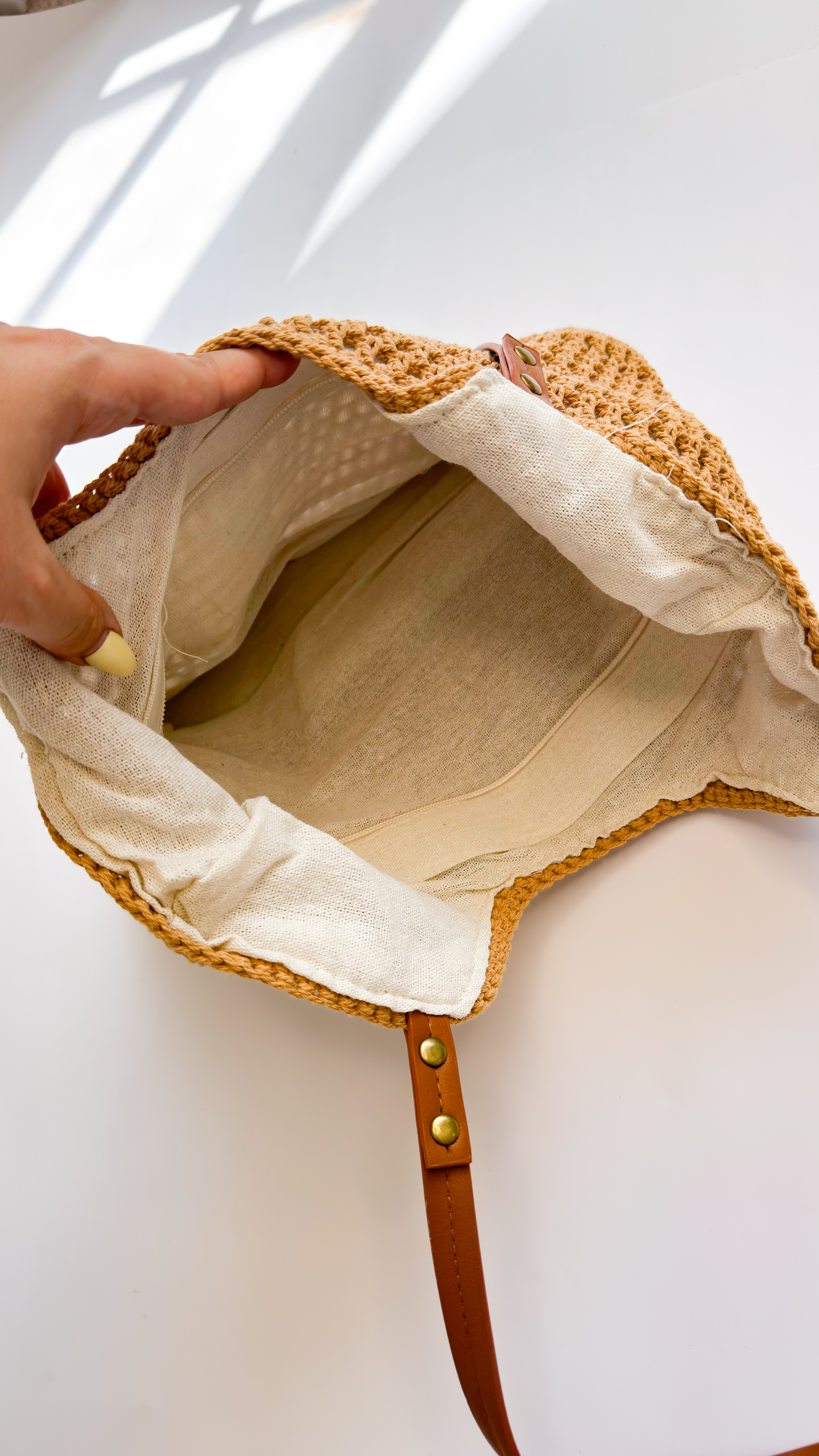 نمای دیگر از کیف رافیا