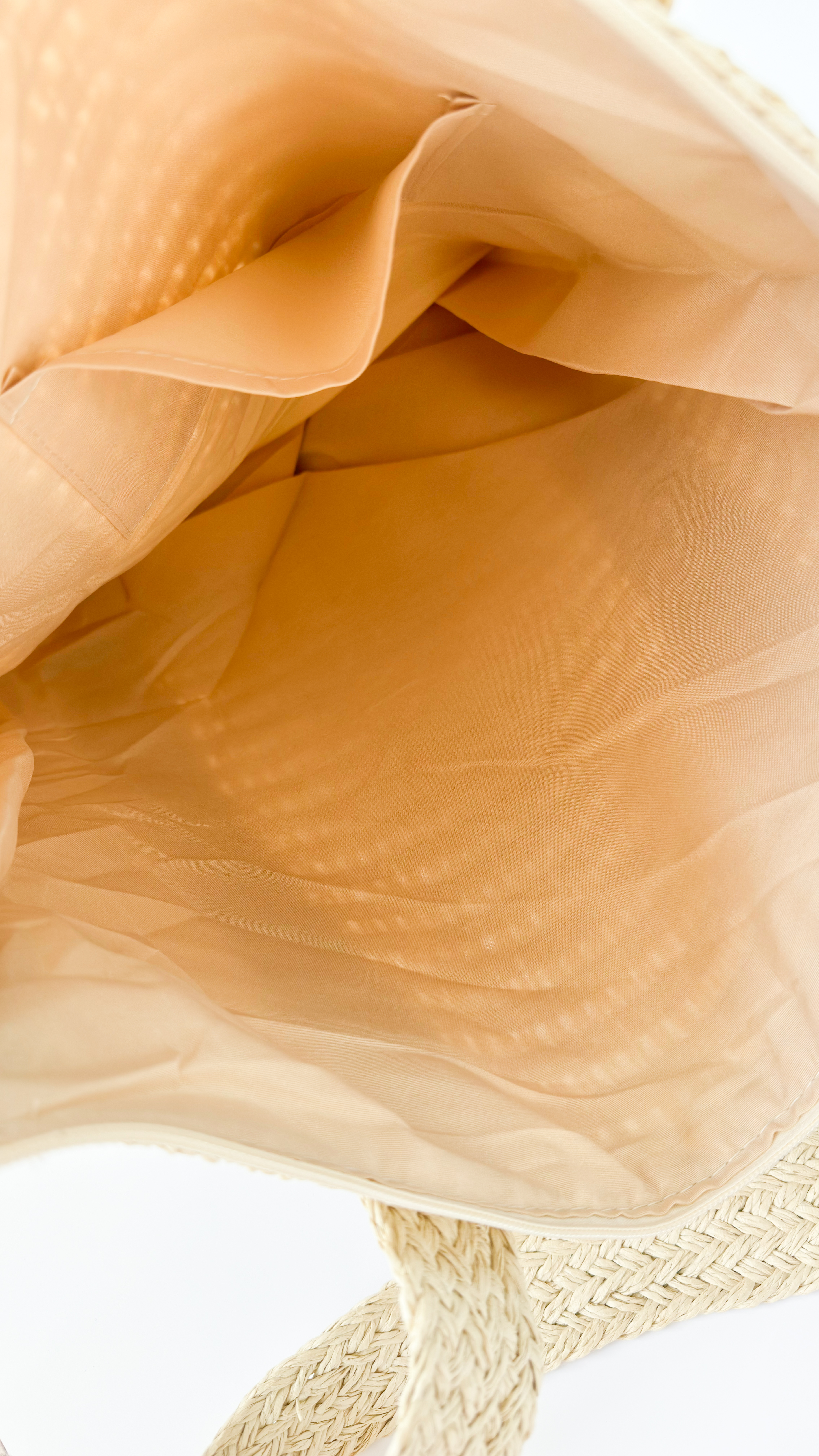 نمای دیگر از کیف ساحلی رافیا