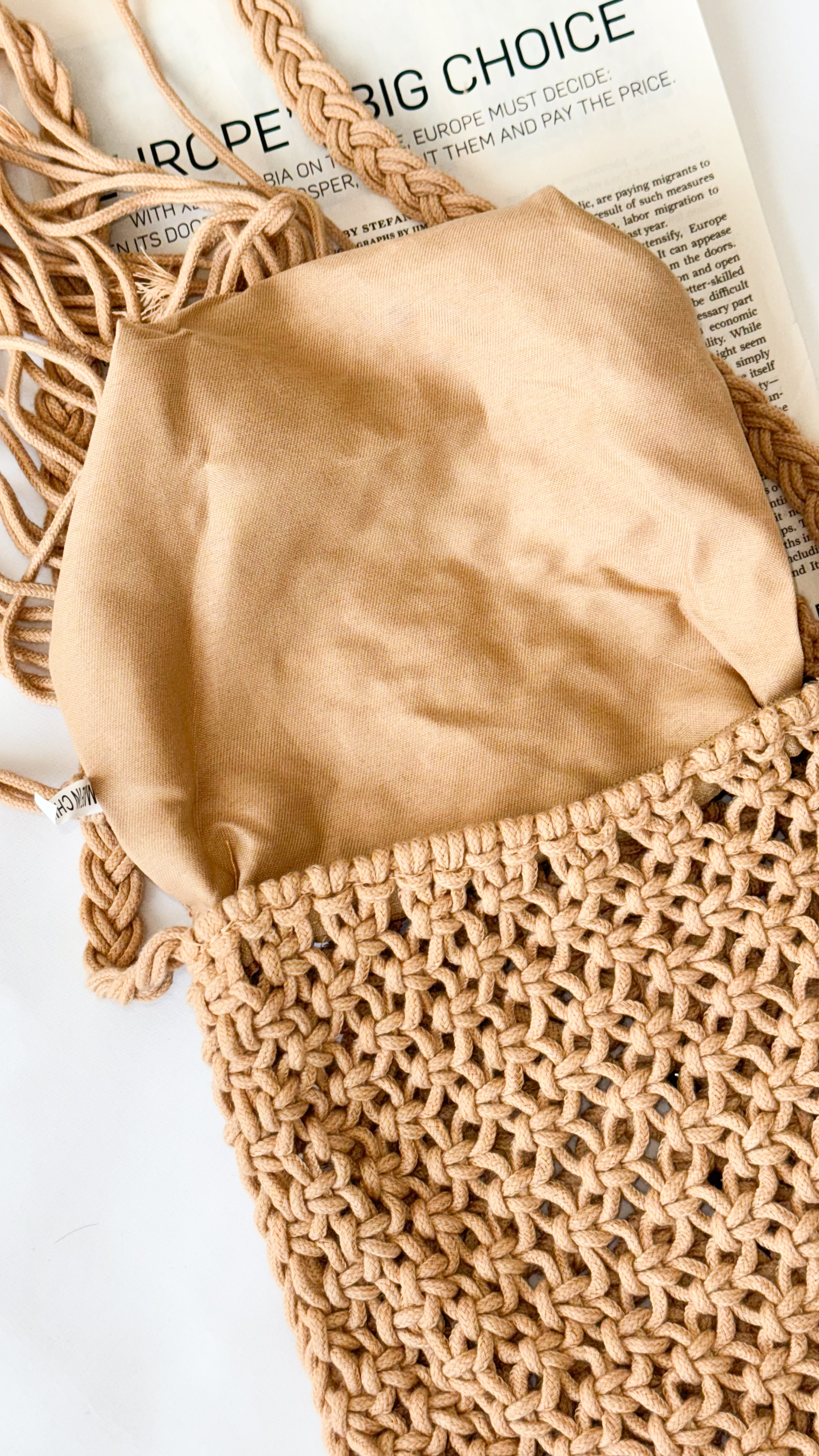 نمای دیگر از کیف مکرومه ریش