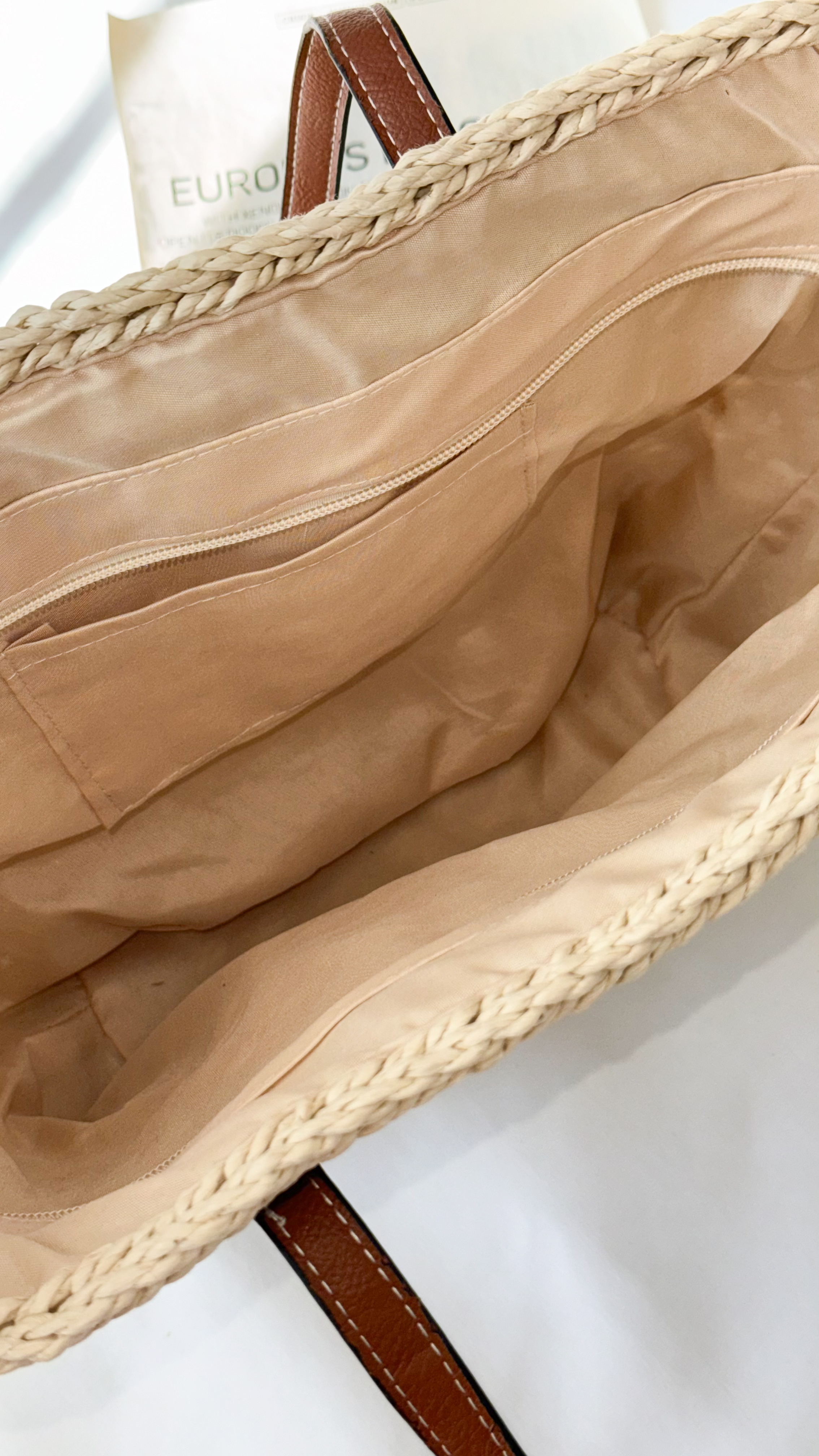 نمای دیگر از کیف حصیری چرمی