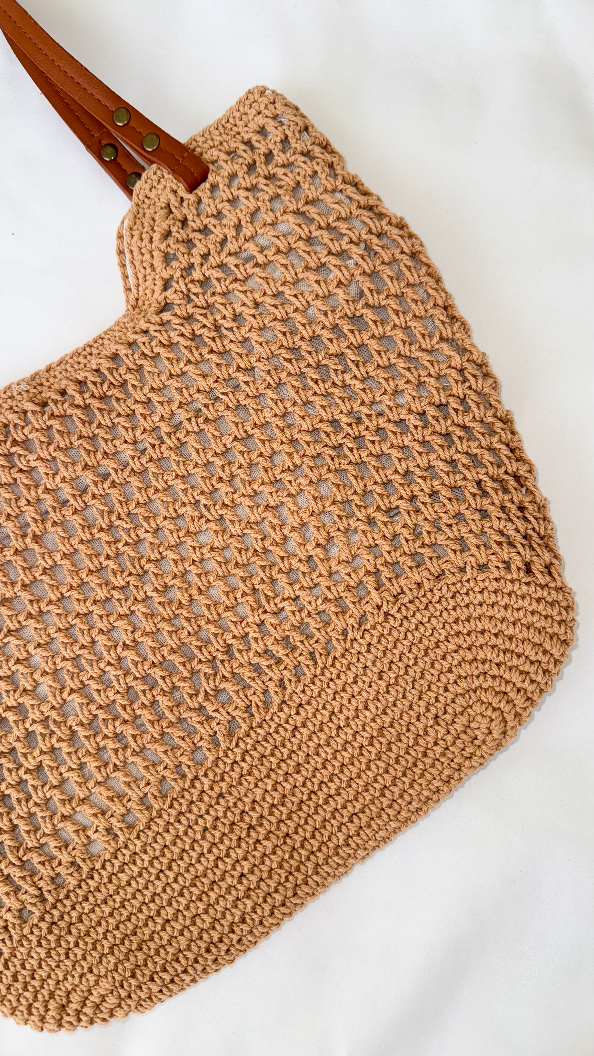 نمای دیگر از کیف رافیا