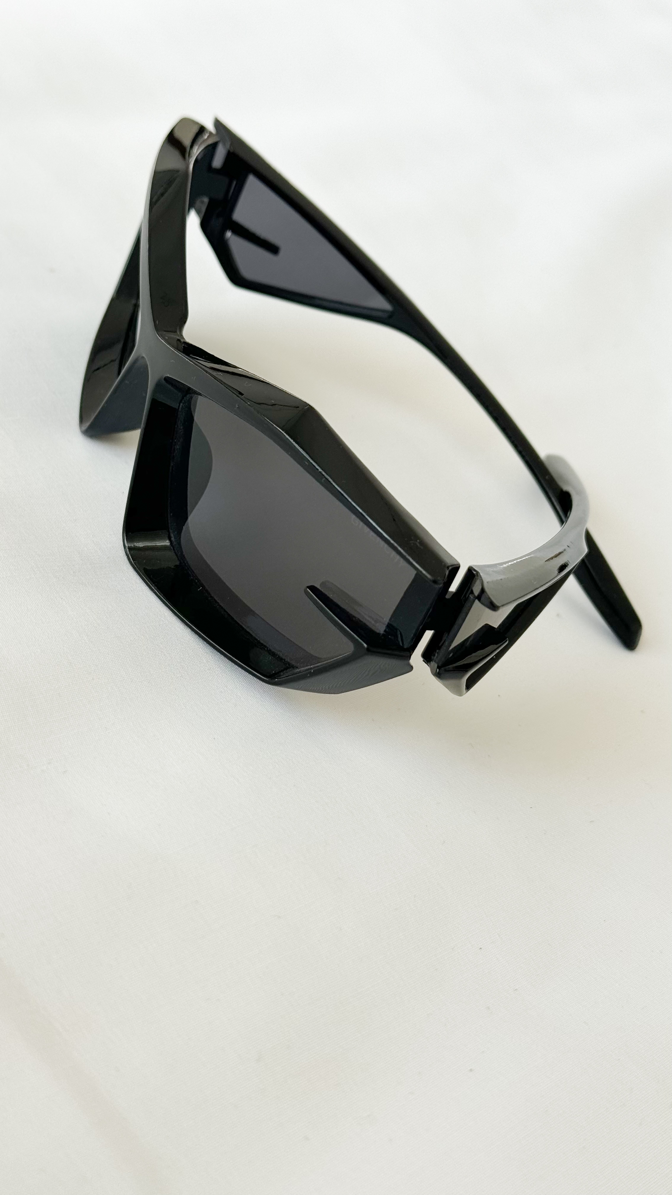 نمای دیگر از عینک فشن