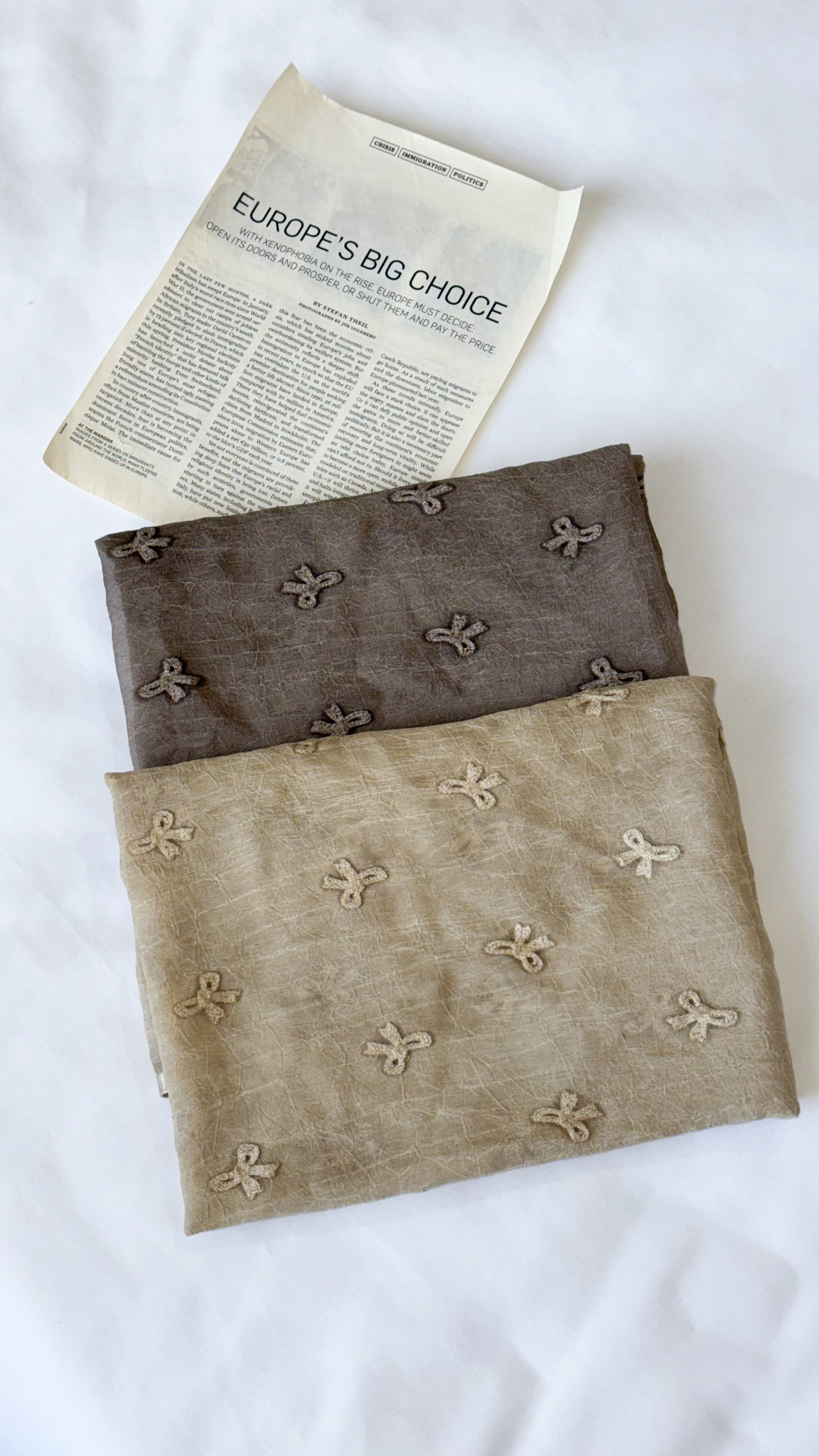 شال حریر پاپیون