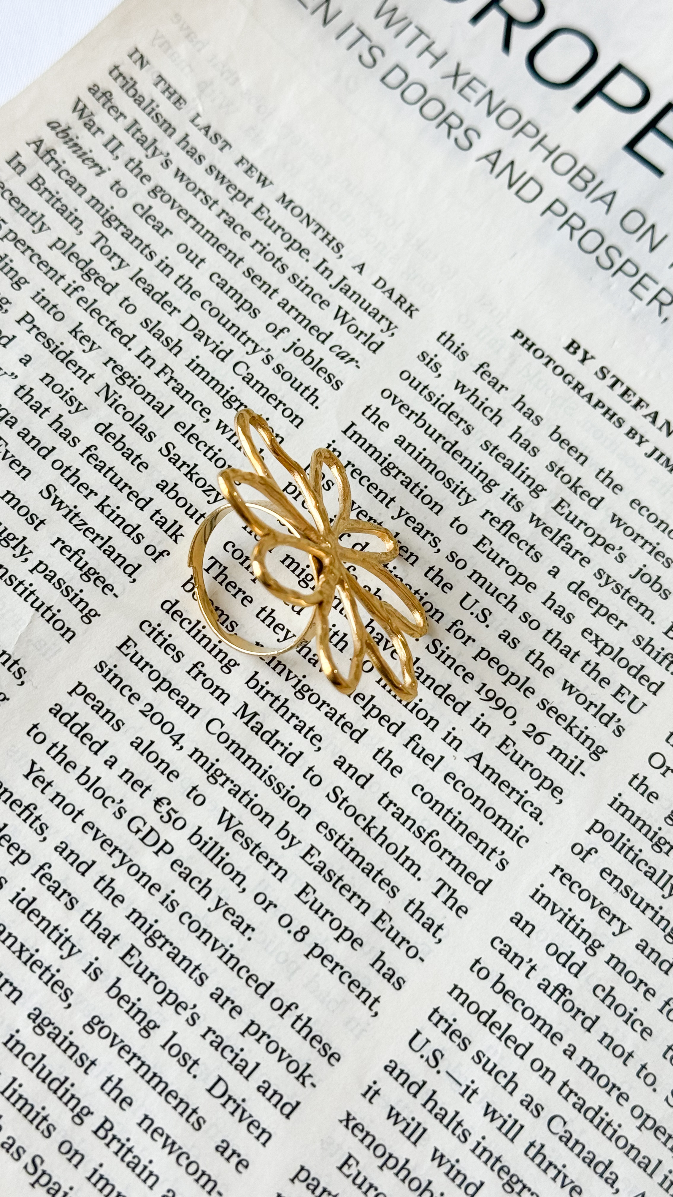 نمای دیگر از انگشتر های طلایی