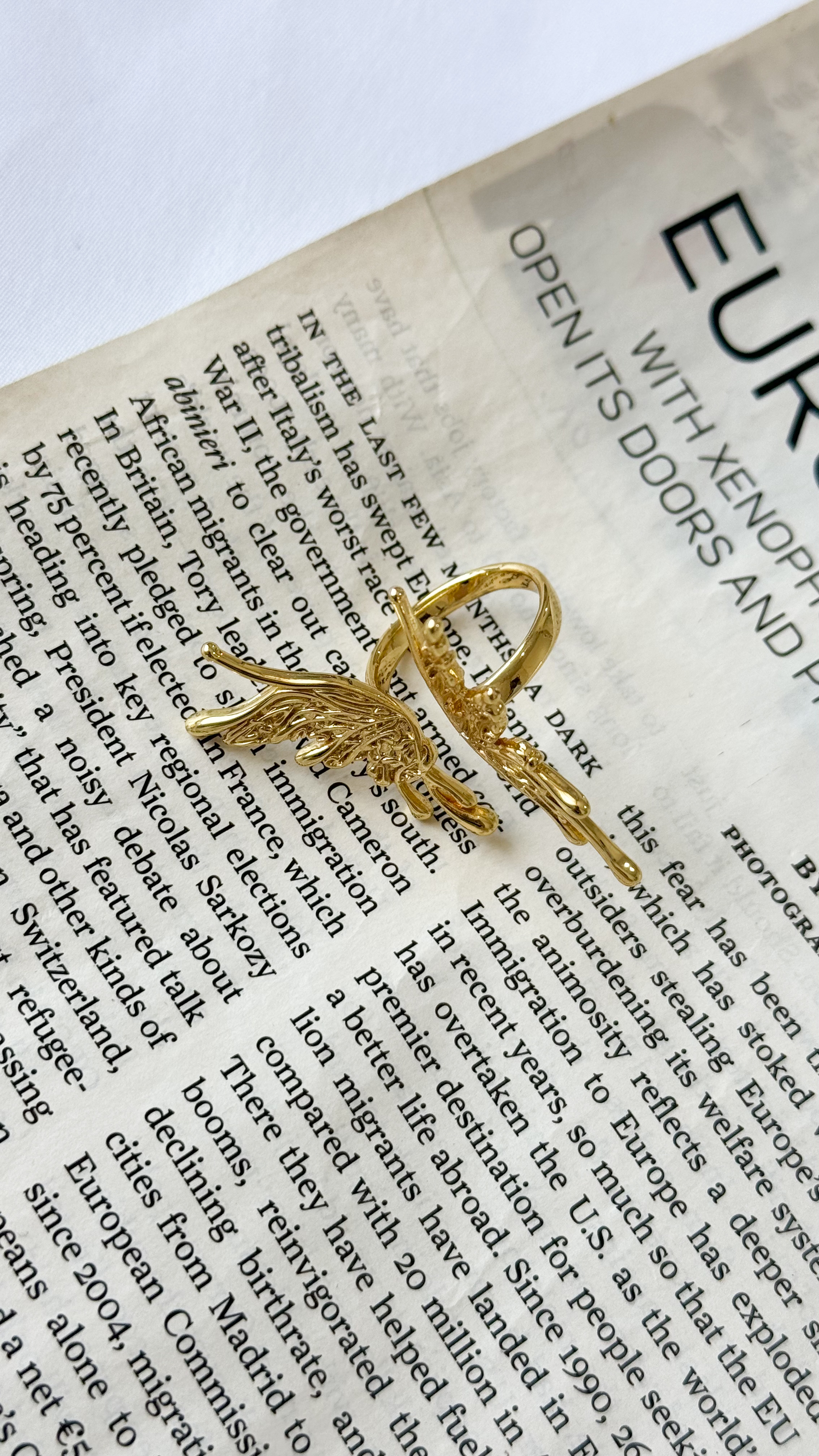 نمای دیگر از انگشتر های طلایی