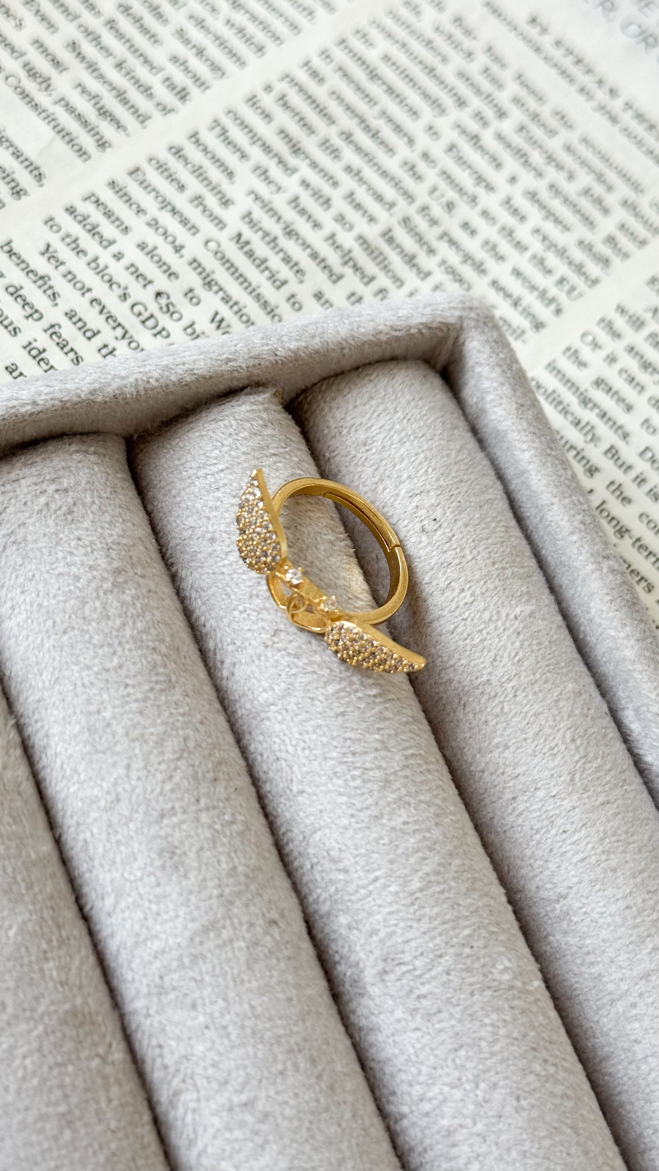 نمای دیگر از انگشتر های طلایی