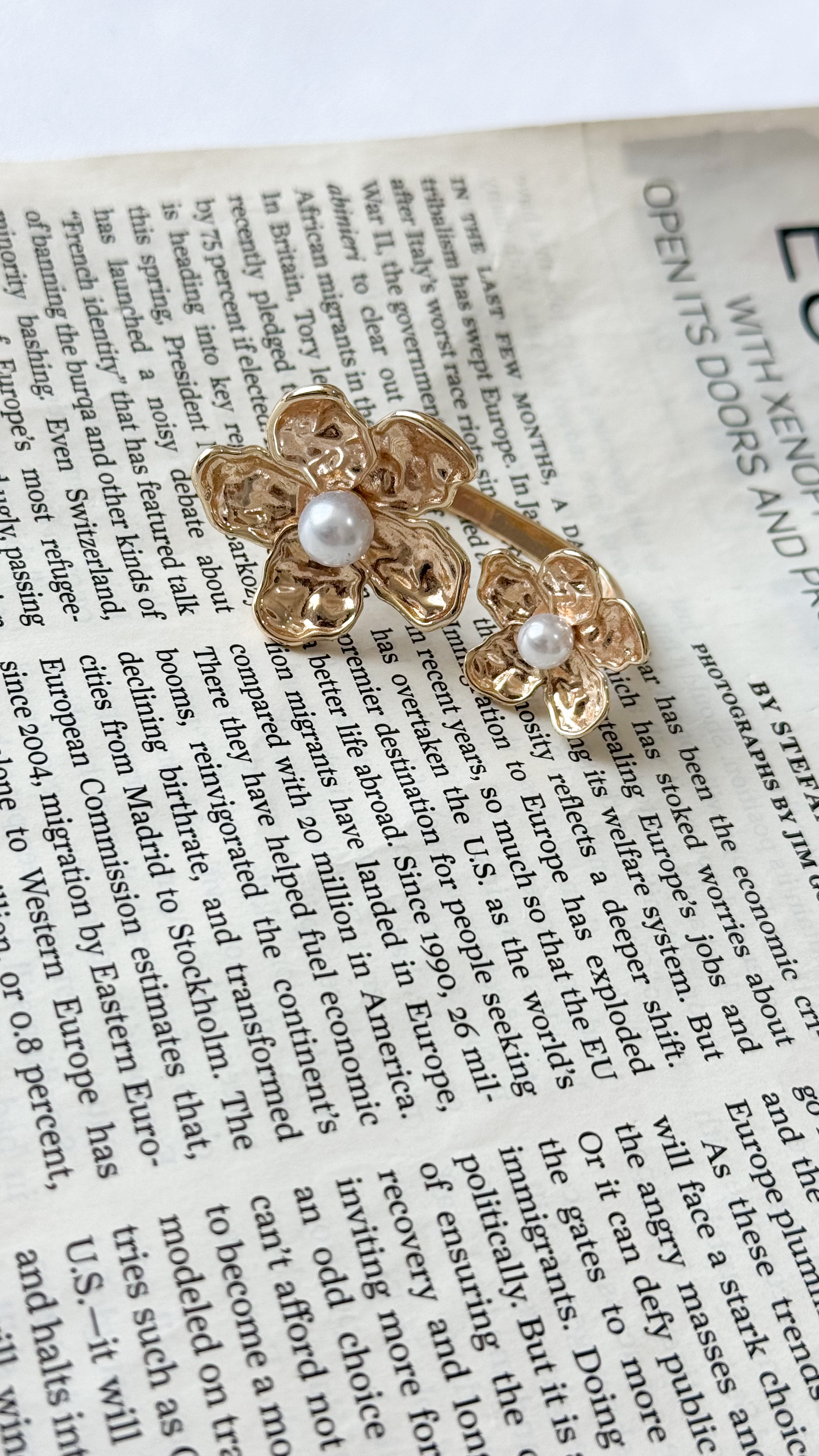 نمای دیگر از انگشتر های دوتایی سیلور و طلایی