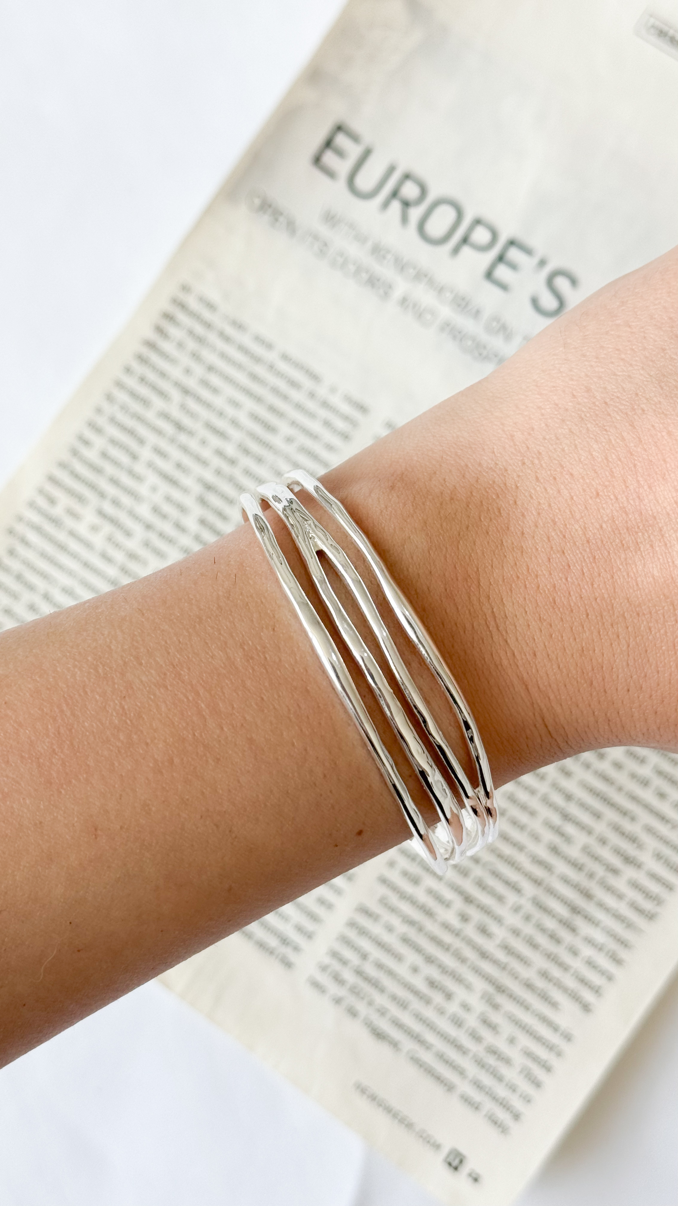 نمای دیگر از بنگل راه راه