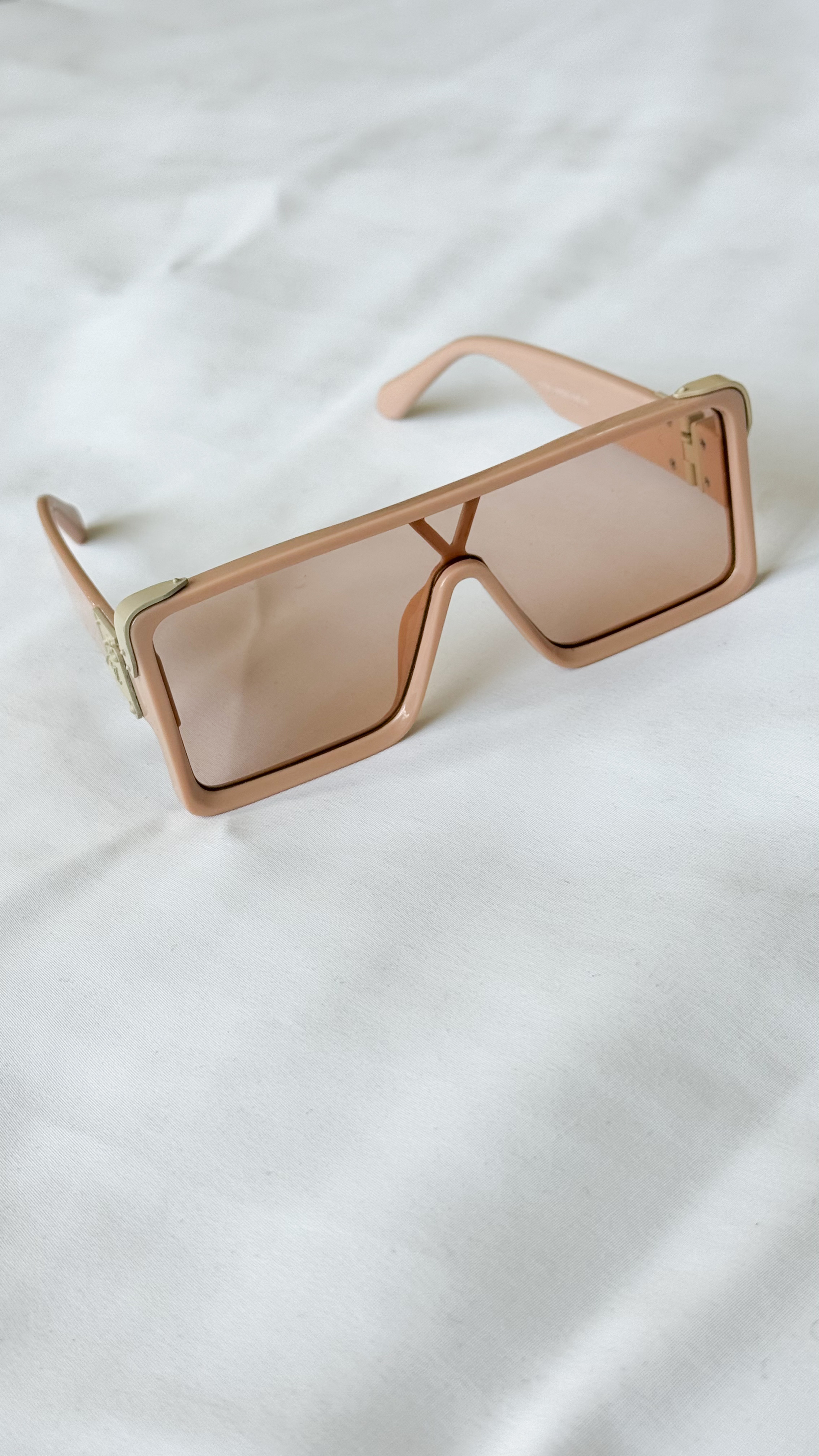 نمای دیگر از عینک اسکی