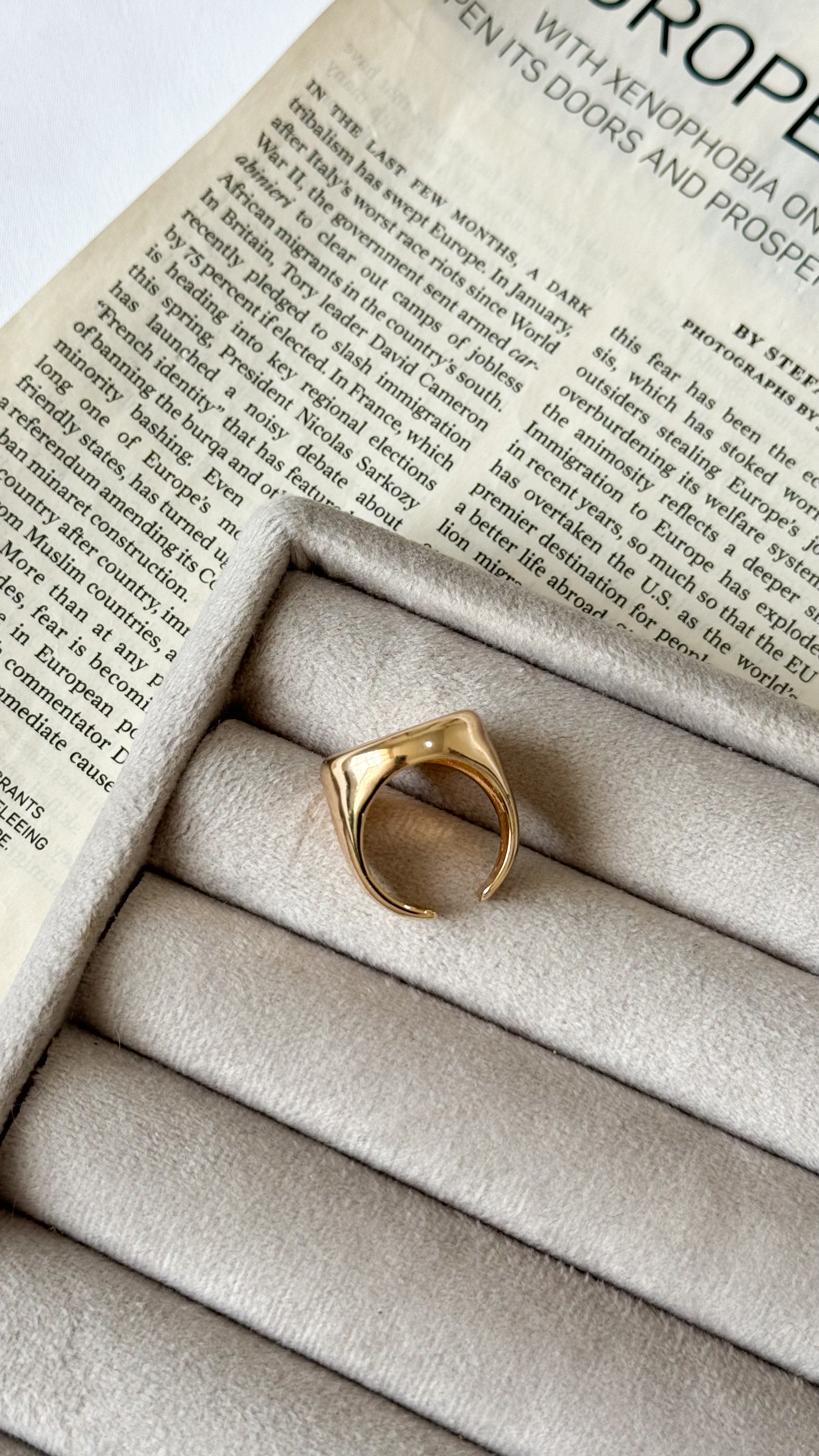 نمای دیگر از انگشتر های رزگلد