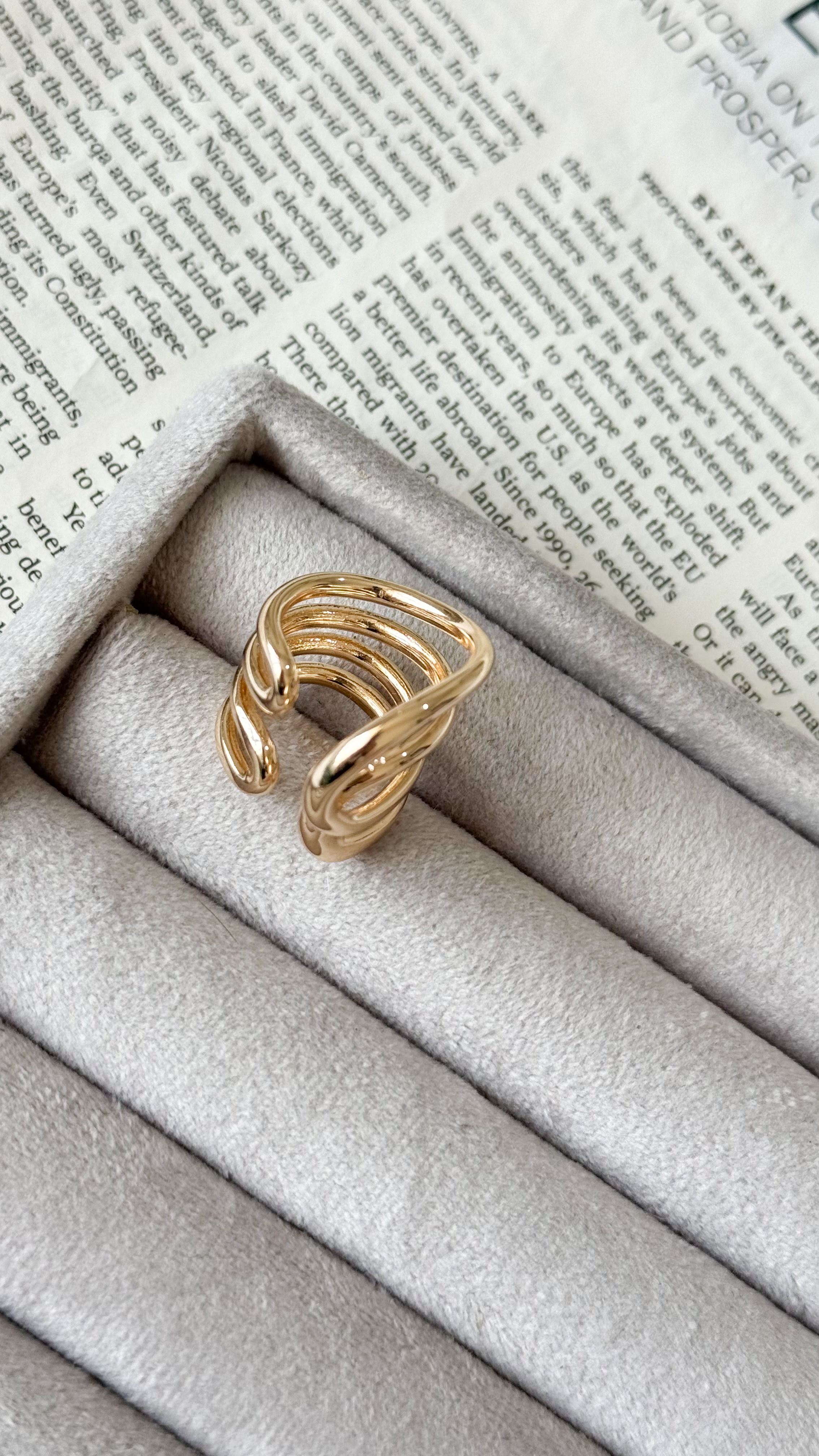 نمای دیگر از انگشتر های رزگلد