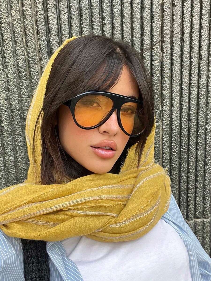 نمای دیگر از عینک گوچی خلبانی