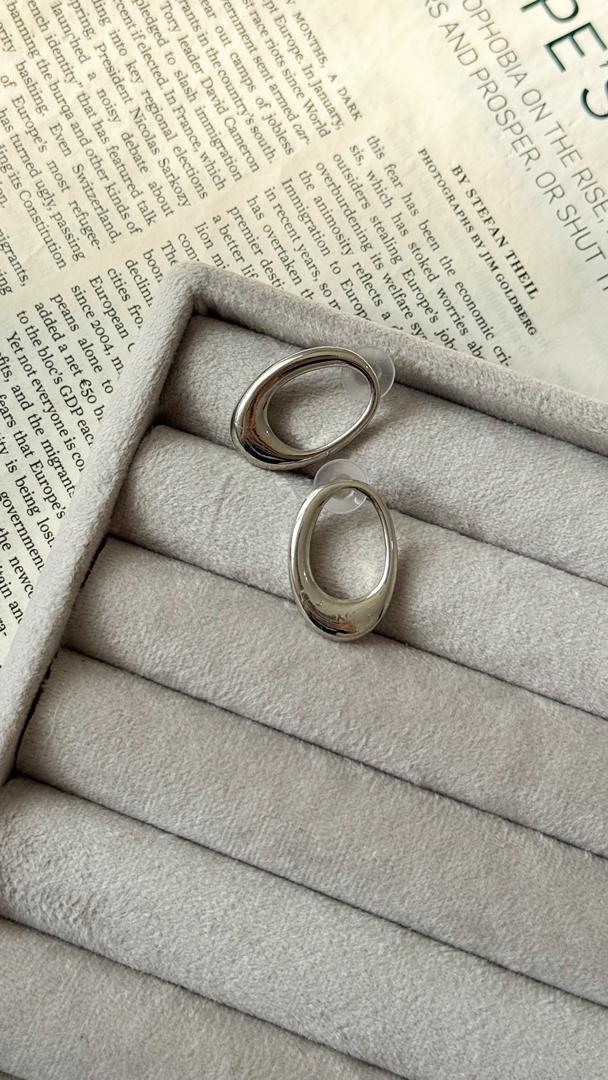 نمای دیگر از گوشواره های سیلور