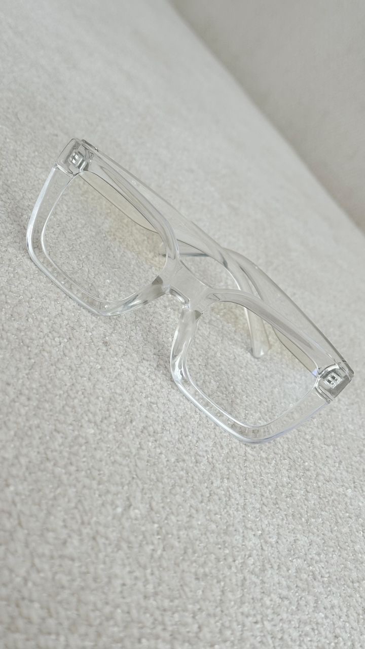 نمای دیگر از عینک بلوکات سلین